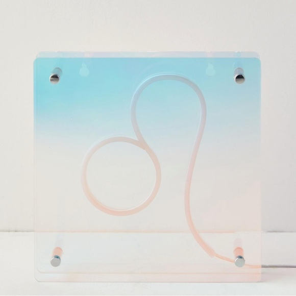 UO Leo Zodiac Iridescent Acrylic LED Neon Light Box Desktop Wall Decor - Picture 3 of 9